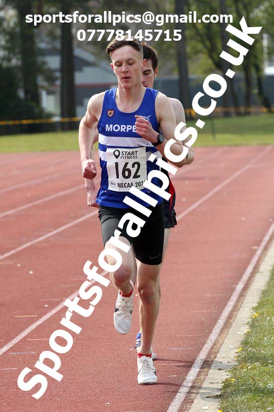 3000 metres, 2021 NECAA Open Graded Meeting, Morpeth. Photo: David T. Hewitson/Sports for All Pics